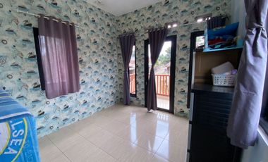 Rumah 2 Lt dan Toko Daerah Sejuk Bojong Purwakarta Dijual Murah