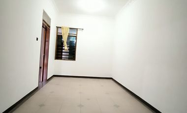 Rumah Bagus Siap Huni di Batununggal Permai Batununggal Indah