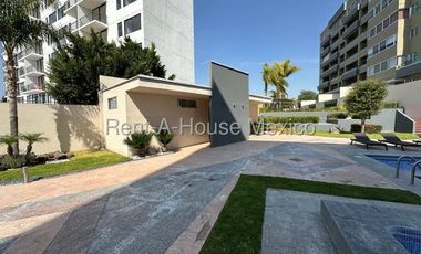 Cañadas del Lago - RENTA. Departamento con 3 recámaras y amenidades