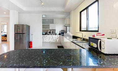 Large 6 Bedroom House with Swimming Pool for Rent in Mactan