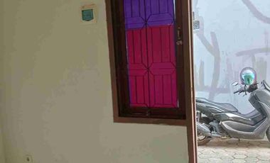 RUMAH PETAKAN HIDUP BARU KEBAYORAN BARU JAKARTA SELATAN