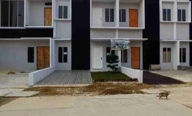 Rumah 2 lantai di Jalan Riau