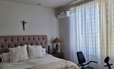 EXCELENTE CASA VENTA UNA PLANTA, FRACC. LA RIOJA AV. LOPEZ MATEOS SUR TLAJOMULCO DE ZÚÑIGA JAL