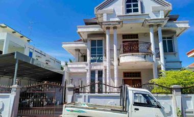 Jual Rumah Mewah 2 Lantai Furnish Batam Center di Greenland Pollux