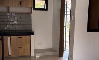 FOR SALE! 13M 3-Storey Duplex Townhouse in Brgy Don Bosco Better Living Paranaque-AP