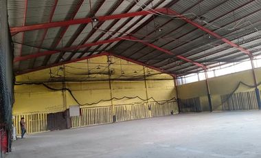 Gudang Klender Jl Gusti Ngurah Rai: LT 1000 m2, LB 700 m2, Jalan Raya