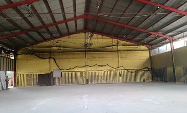 Gudang Klender Jl Gusti Ngurah Rai: LT 1000 m2, LB 700 m2, Jalan Raya