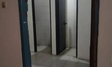 Gudang Klender Jl Gusti Ngurah Rai: LT 1000 m2, LB 700 m2, Jalan Raya