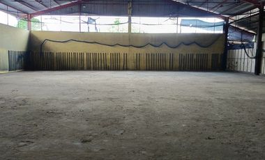 Gudang Klender Jl Gusti Ngurah Rai: LT 1000 m2, LB 700 m2, Jalan Raya