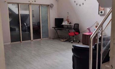 RUMAH 2 LANTAI 6  KAMAR TIDUR MODERNLAND TANGERANG