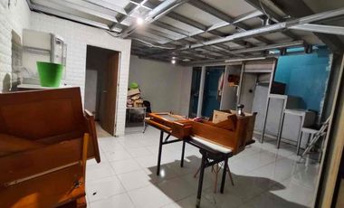 RUMAH 2 LANTAI 6  KAMAR TIDUR MODERNLAND TANGERANG