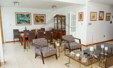 VENTA DE CASA DE PLAYA MUY CERCA AL MAR DE PIMENTEL