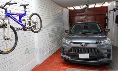 VENTA DE CASA DE PLAYA MUY CERCA AL MAR DE PIMENTEL