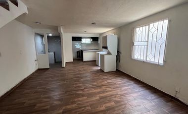 CASA 3 NIVELES VENTA COL LOS VOLCANES COYOL VERACRUZ
