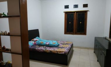 Disewakan Rumah 2 Lantai Luas Hampir Full Furnish di Mekarwangi Bandung