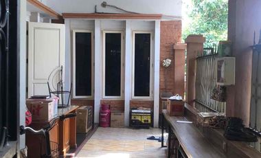 RUMAH HOEK 2  LANTAI DEKAT RUKO COCOK UNTUK USAHA BANJAR WIJAYA TANGERANG