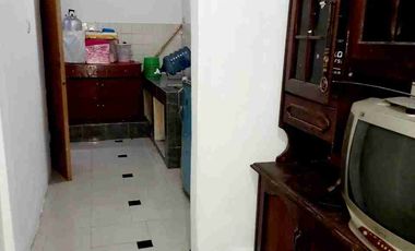 Disewakan Rumah Semi Furnished 4 kamar tidur luas 165 m2 Pinang Griya Permai