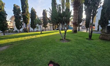 AMPLIA CASA EN RENTA EN COTO LA FLORIDA ARCOS DE GUADALUPE, ZAPOPAN