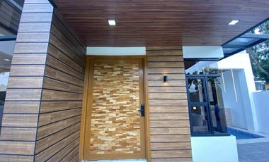 4-BEDROOM HOME WITH POOL FOR SALE IN MABALACAT CITY,PAMPANGA