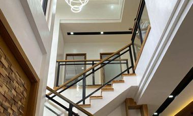 4-BEDROOM HOME WITH POOL FOR SALE IN MABALACAT CITY,PAMPANGA