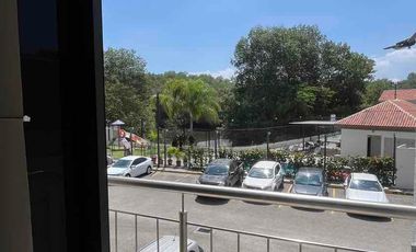 Se vende departamento en Puerto Azul de 3 habitaciones en primer piso con ascensor