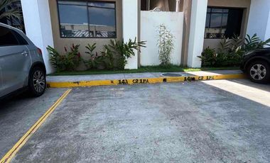 Se vende departamento en Puerto Azul de 3 habitaciones en primer piso con ascensor