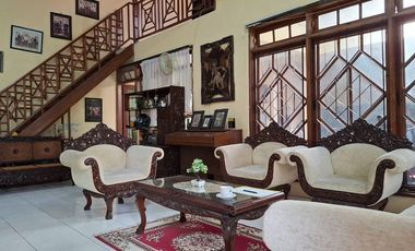 Dijual Rumah 2 Lantai Lokasi Strategis Dekat UGM - Demangan Sleman