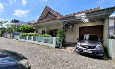 Dijual Rumah 2 Lantai Lokasi Strategis Dekat UGM - Demangan Sleman