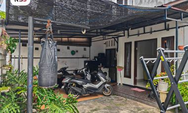 DIJUAL RUMAH MURAH DENGAN LUAS TANAH 1.5 ARE GUNUNG ANDAKASA DENPASAR BARAT