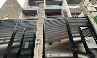 29M 3 Storey Townhouse w/ Roofdeck For Sale
