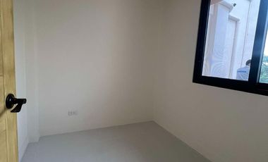 29M 3 Storey Townhouse w/ Roofdeck For Sale