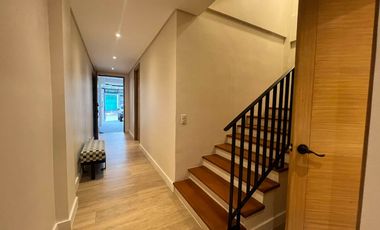 29M 3 Storey Townhouse w/ Roofdeck For Sale