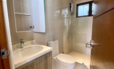 26M 3 Storey Duplex with 4 Bedrooms For Sale