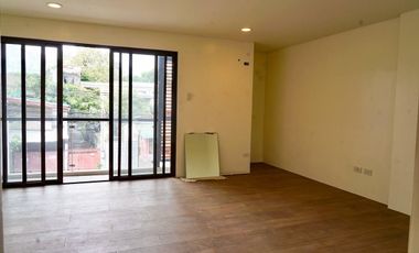 26M 3 Storey Duplex with 4 Bedrooms For Sale