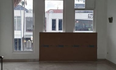 Sewa Ruko SAN ANTONIO dekat San Diego Shopping Street  Pakuwon City