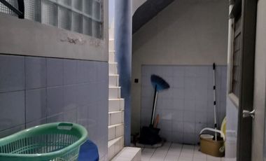 DISEWA CEPAT RUMAH PANTAI MUTIARA  FULL FURNISH TINGGAL BAWA KOPER