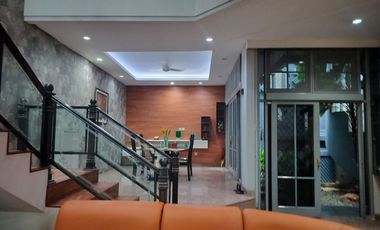 DISEWA CEPAT RUMAH PANTAI MUTIARA  FULL FURNISH TINGGAL BAWA KOPER