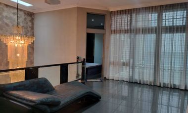 DISEWA CEPAT RUMAH PANTAI MUTIARA  FULL FURNISH TINGGAL BAWA KOPER