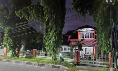 Rumah Jalan Utama Cipto Pusat Kota Cirebon cocok untuk kantor & USAHA