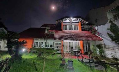 Rumah Jalan Utama Cipto Pusat Kota Cirebon cocok untuk kantor & USAHA