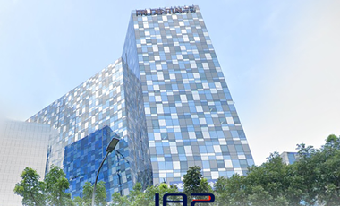 Office Space for Rent at Prudential Center – 117 m², Semi-Furnished, Kuningan