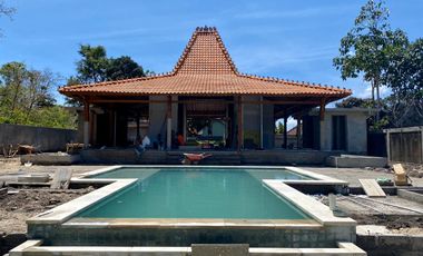 Bangunan Pendopo Joglo untuk resto dan Villa, rumah Jawa jati
