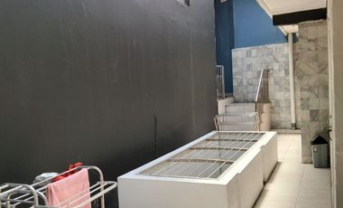 Ruko 3 Lantai Lokasi di Pakualaman, Yogyakarta