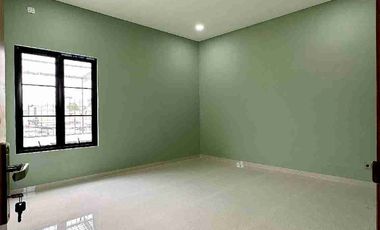 Dijual Rumah Baru 3 Lantai Bergaya Modern – Duren Sawit, Jakarta Timur