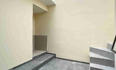 Dijual Rumah Baru 3 Lantai Bergaya Modern – Duren Sawit, Jakarta Timur