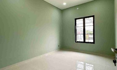 Dijual Rumah Baru 3 Lantai Bergaya Modern – Duren Sawit, Jakarta Timur