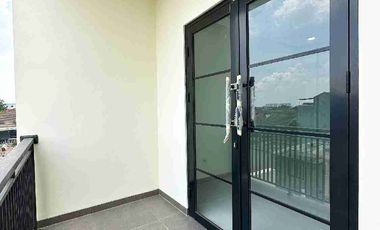 Dijual Rumah Baru 3 Lantai Bergaya Modern – Duren Sawit, Jakarta Timur