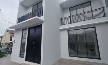 Jual Rumah Murah Baru Siap Huni Villa Melati Mas Hoek
