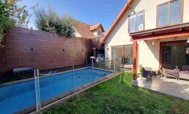 SE VENDE LINDA CASA EN PAÑALOLEN