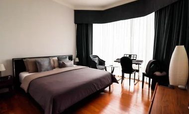 2-BR Condo at Royce Private Residences near MRT Sukhumvit